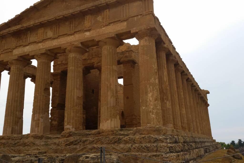 J M Villa Al Mare Con Veduta Spettacolare Sciacca Eksteriør bilde